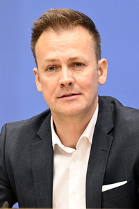 Bundespressekonferenz 'ePA-Start in Modellregionen' in Berlin