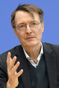 Bundespressekonferenz 'ePA-Start in Modellregionen' in Berlin