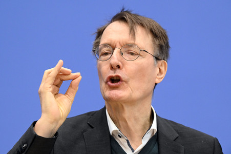 Bundespressekonferenz 'ePA-Start in Modellregionen' in Berlin