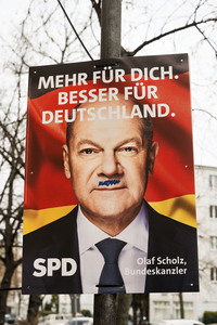 Wahlplakate zur Bundestagswahl 2025 in Berlin