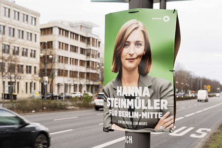 Wahlplakate zur Bundestagswahl 2025 in Berlin