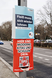 Wahlplakate zur Bundestagswahl 2025 in Berlin