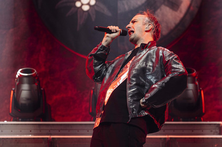 Konzert von Jan Böhmermann und dem Rundfunk-Tanzorchester Ehrenfeld in Erfurt