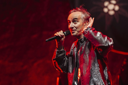 Konzert von Jan Böhmermann und dem Rundfunk-Tanzorchester Ehrenfeld in Erfurt