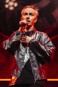 Konzert von Jan Böhmermann und dem Rundfunk-Tanzorchester Ehrenfeld in Erfurt