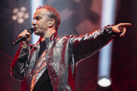 Konzert von Jan Böhmermann und dem Rundfunk-Tanzorchester Ehrenfeld in Erfurt