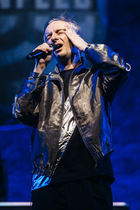 Konzert von Jan Böhmermann und dem Rundfunk-Tanzorchester Ehrenfeld in Erfurt