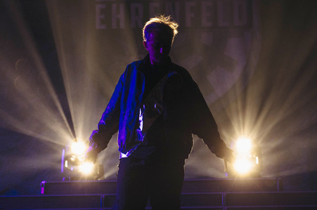 Konzert von Jan Böhmermann und dem Rundfunk-Tanzorchester Ehrenfeld in Erfurt