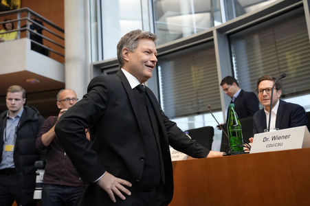 Öffentliche Zeugenvernehmung des 2. Untersuchungsausschusses 'Atomausstieg' in Berlin