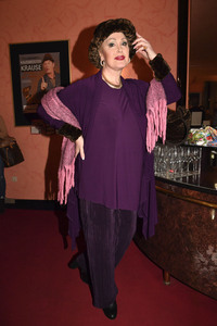 Theaterpremiere 'Hausmeister Krause - Du lebst nur zweimal' in München