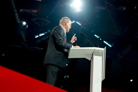 Außerordentlicher Parteitag der Partei Die Linke zur Bundestagswahl 2025 in Berlin