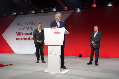 Außerordentlicher Parteitag der Partei Die Linke zur Bundestagswahl 2025 in Berlin