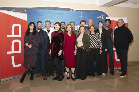 Filmpremiere 'Tatort - Vier Leben' in BeRobin Sondermann, Tara Linke, Philipp Lind, Verena Veihl, Robin Sondermann, Simon Werner, Jules Elting, Laminrlin