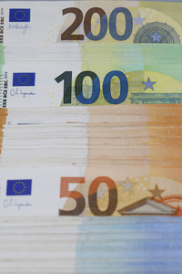 Symbolfoto Euro-Banknoten
