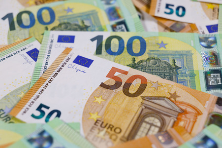 Symbolfoto Euro-Banknoten