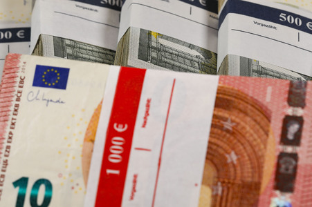Symbolfoto Euro-Banknoten