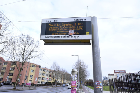 Erster Warnstreik im Berliner Nahverkehr