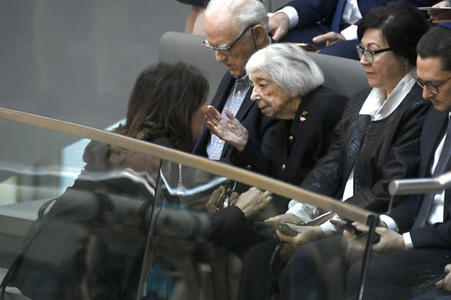 Sonderveranstaltung im Bundestag anlässlich des Tages des Gedenkens an die Opfer des Nationalsozialismus in Berlin
