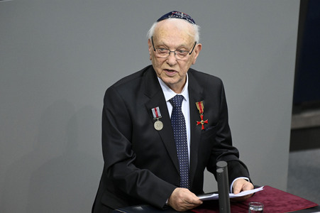 Sonderveranstaltung im Bundestag anlässlich des Tages des Gedenkens an die Opfer des Nationalsozialismus in Berlin