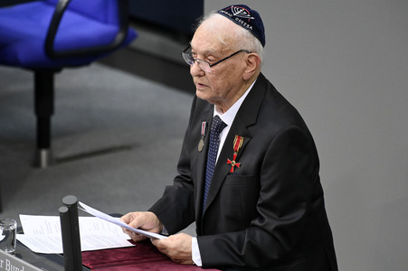 Sonderveranstaltung im Bundestag anlässlich des Tages des Gedenkens an die Opfer des Nationalsozialismus in Berlin