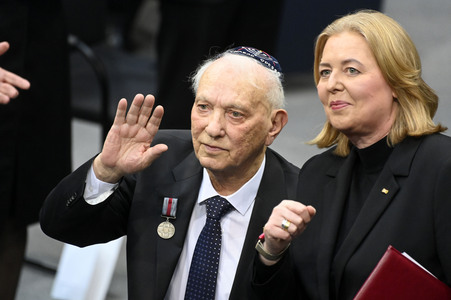 Sonderveranstaltung im Bundestag anlässlich des Tages des Gedenkens an die Opfer des Nationalsozialismus in Berlin