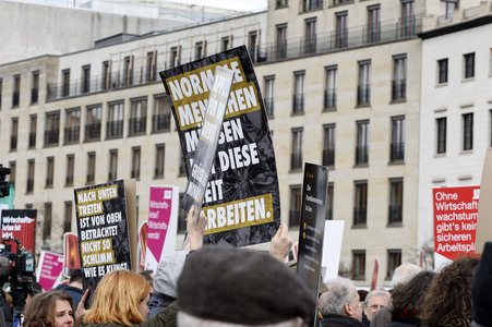 Demonstration der Wirtschaftsverbände in Berlin