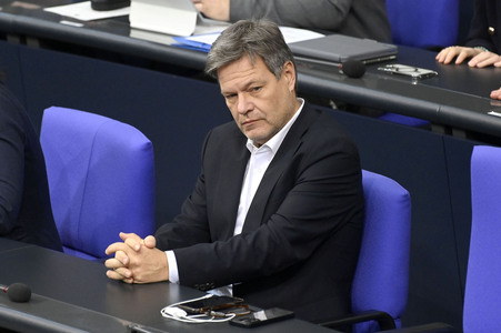 211. Sitzung des Deutschen Bundestages in Berlin