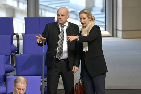 211. Sitzung des Deutschen Bundestages in Berlin