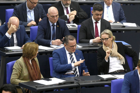 211. Sitzung des Deutschen Bundestages in Berlin