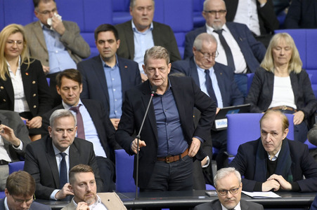 211. Sitzung des Deutschen Bundestages in Berlin