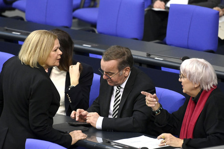 211. Sitzung des Deutschen Bundestages in Berlin