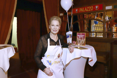 Charity-Abend im Cornelia Poletto Palazzo in Hamburg