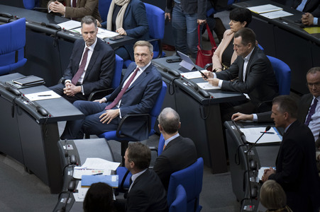 211. Sitzung des Deutschen Bundestages in Berlin