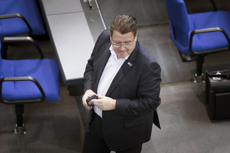 211. Sitzung des Deutschen Bundestages in Berlin