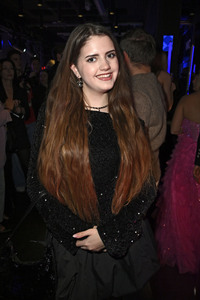 Bunte New Faces Party auf der Berlin Fashion Week A/W 2025 in Berlin