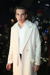 Bunte New Faces Party auf der Berlin Fashion Week A/W 2025 in Berlin