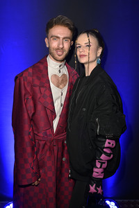 Bunte New Faces Party auf der Berlin Fashion Week A/W 2025 in Berlin