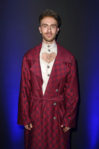 Bunte New Faces Party auf der Berlin Fashion Week A/W 2025 in Berlin