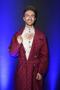 Bunte New Faces Party auf der Berlin Fashion Week A/W 2025 in Berlin