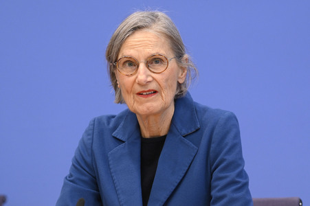 Bundespressekonferenz Vorstellung des Gutachten des Nationalen Normenkontrollrats in Berlin