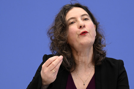 Bundespressekonferenz Vorstellung des Gutachten des Nationalen Normenkontrollrats in Berlin