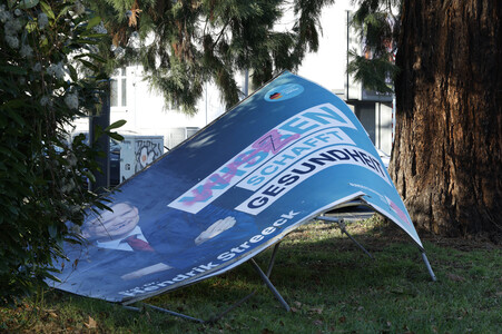 Vandalismus an Wahlplakaten in Bonn