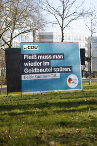 Wahlplakate zur Bundestagswahl 2025 in Bonn