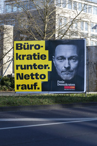 Wahlplakate zur Bundestagswahl 2025 in Bonn
