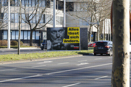 Wahlplakate zur Bundestagswahl 2025 in Bonn