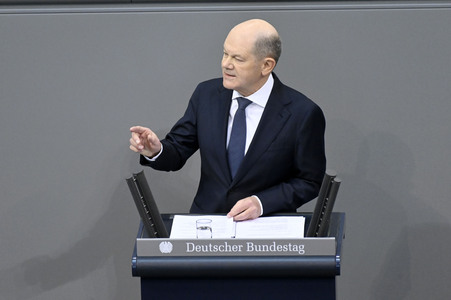 212. Sitzung des Deutschen Bundestages in Berlin