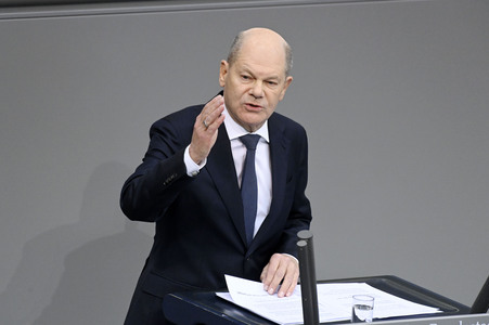 212. Sitzung des Deutschen Bundestages in Berlin