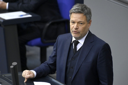 212. Sitzung des Deutschen Bundestages in Berlin