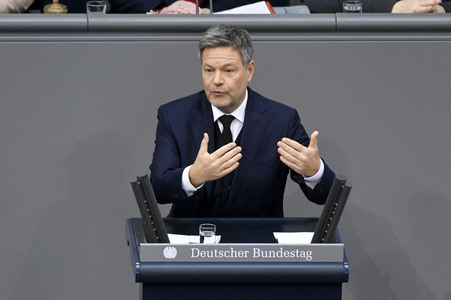 212. Sitzung des Deutschen Bundestages in Berlin