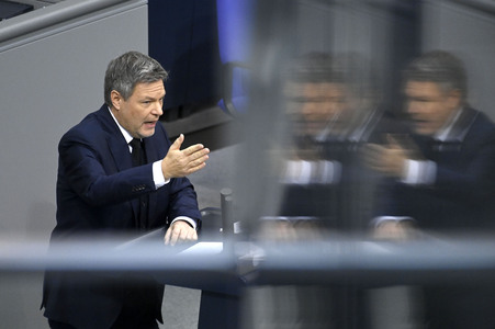 212. Sitzung des Deutschen Bundestages in Berlin